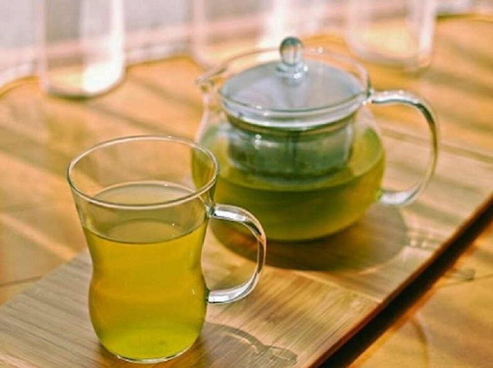 decoction of wormwood for a woman who gives up alcohol