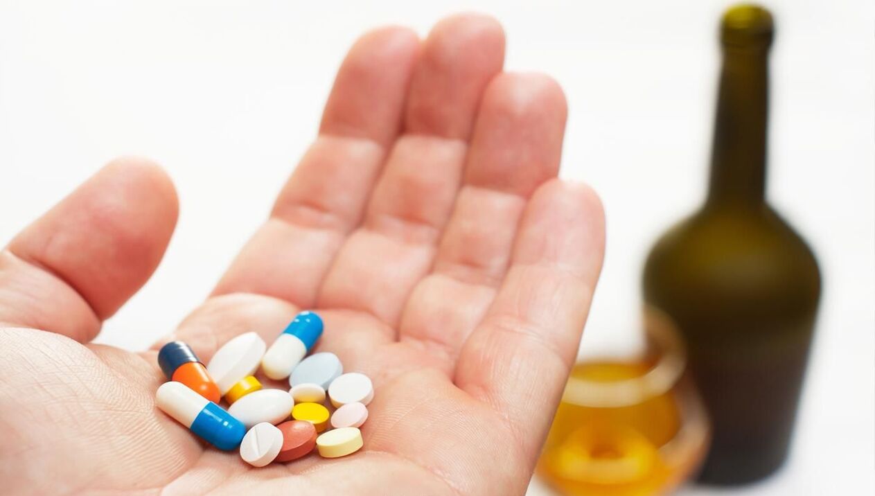 Treatment of alcohol dependence in women